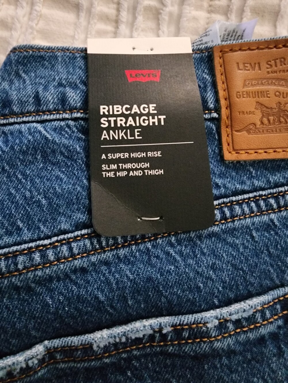 Levi's Ribcage Straight Ankle Jeans - Blue Denim